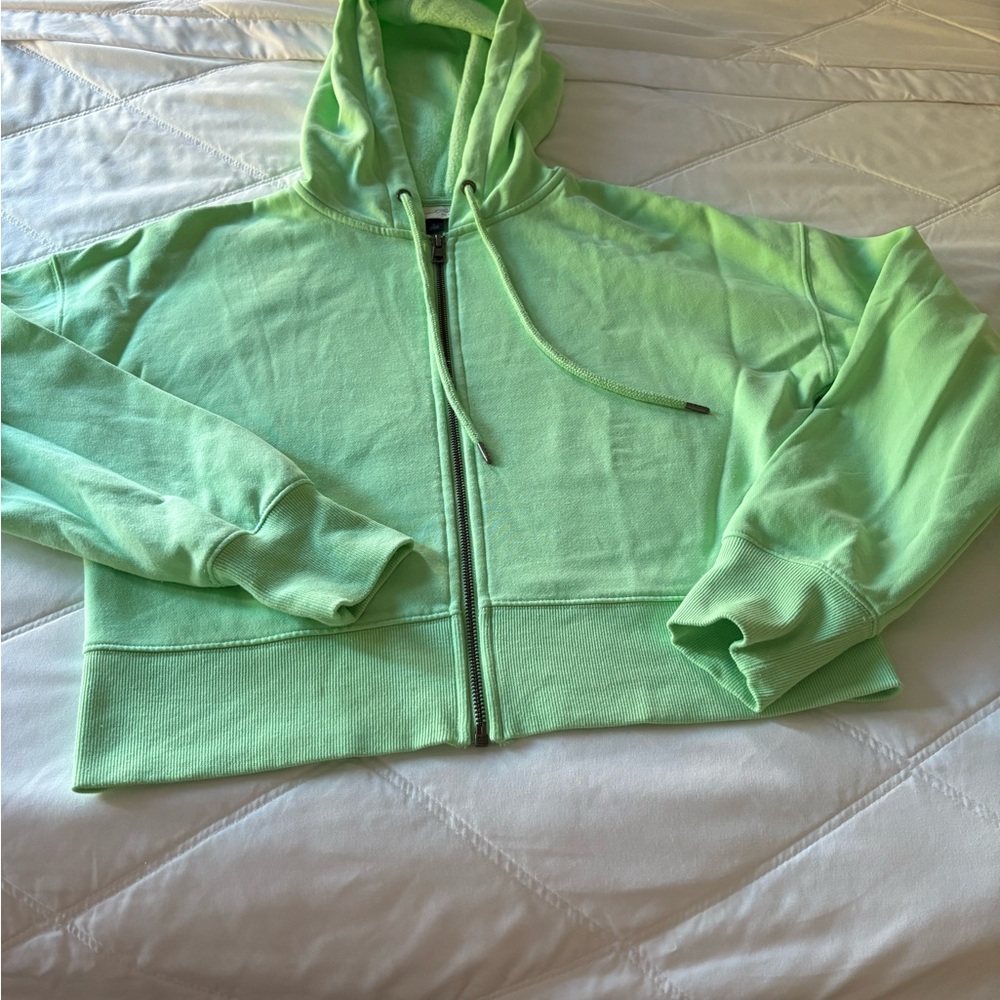 Target Universal Thread athleisure Light Green Zip-Up Hoodie small